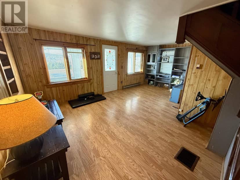 10374 Highway 4 — photo 19 of 40
