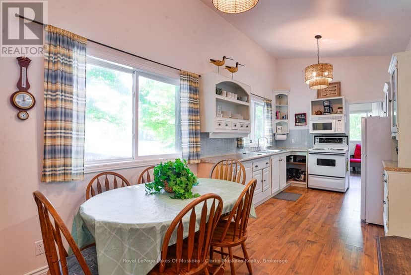 8 - 7 Silver Point Road — photo 8 of 28