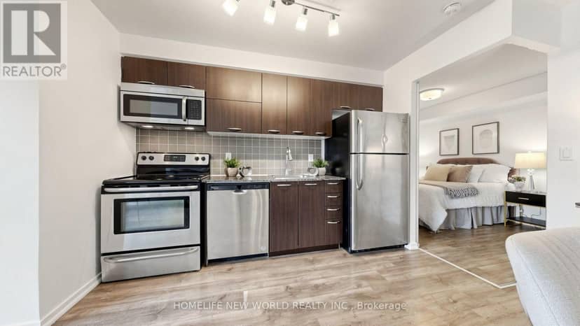 425 - 38 Joe Shuster Way — photo 9 of 24