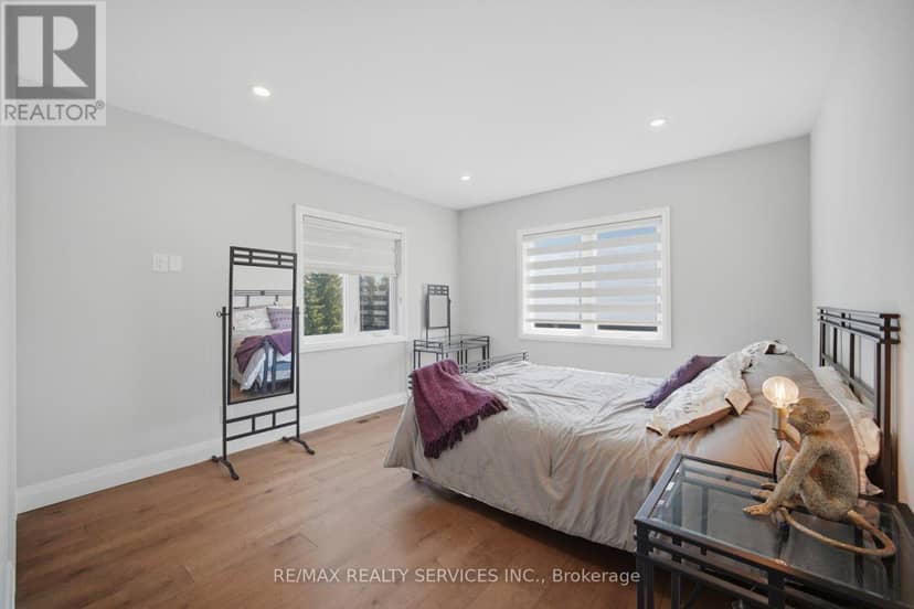 9522 Wellington 22 Road — photo 34 of 40