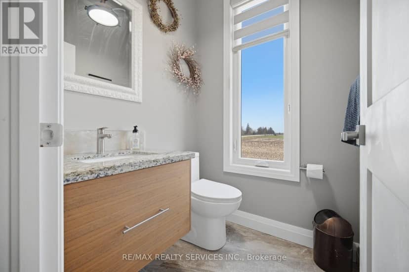 9522 Wellington 22 Road — photo 39 of 40