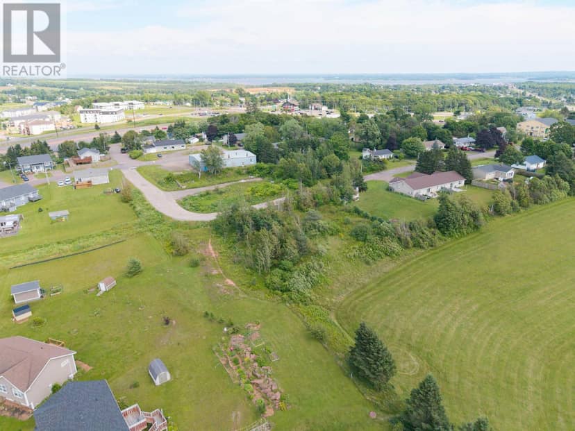 Lot 1 Rockcliffe Avenue — photo 8 of 14