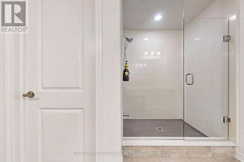 2950 Murphy Place — photo 22 of 32