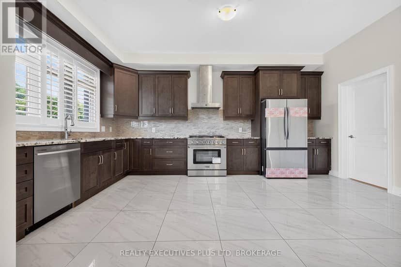 9211 Tallgrass Avenue — photo 12 of 40