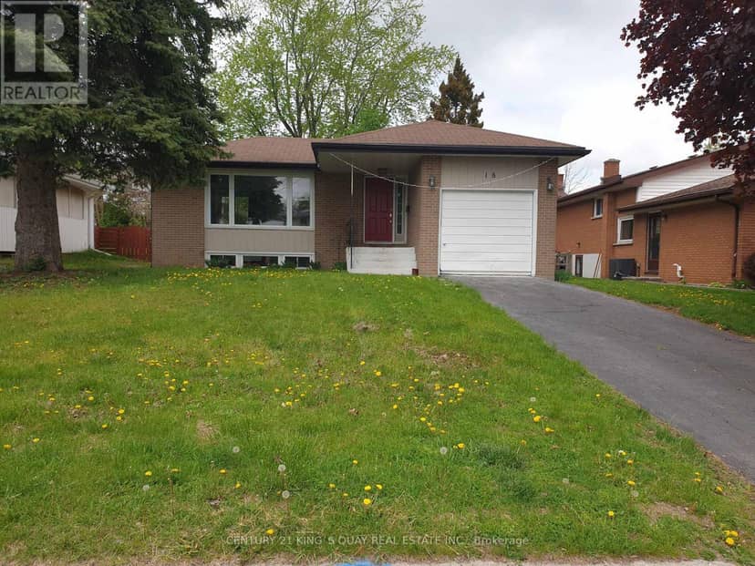 18 Manor Crescent — photo 1 of 23