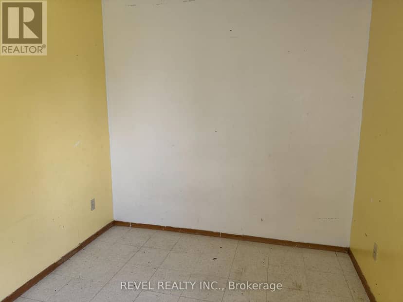 42 Gauthier Street — photo 11 of 28