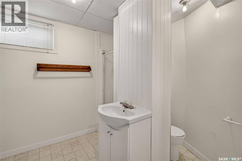 912 Portage DRIVE — photo 34 of 38