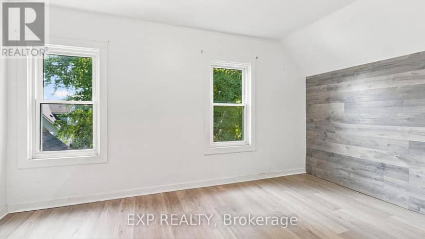 20 Henry Street — photo 28 of 39