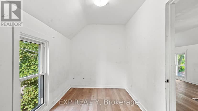20 Henry Street — photo 38 of 39
