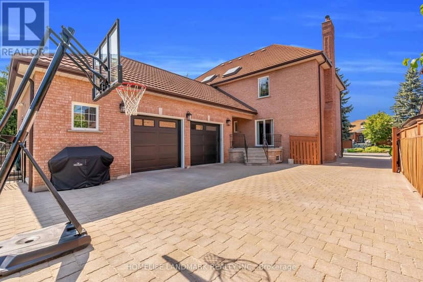 193 Codsell Avenue, Toronto, photo 8