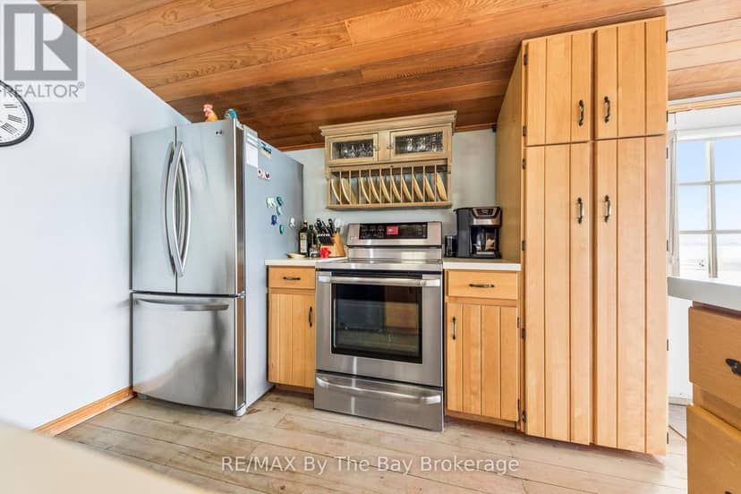 6686 Island 1040/LITTLE Beausoleil Island — photo 24 of 40