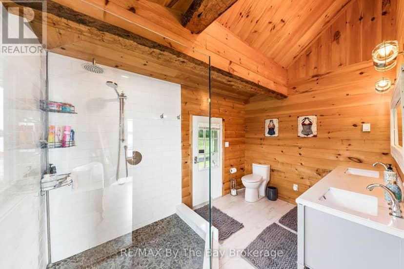 6686 Island 1040/LITTLE Beausoleil Island — photo 30 of 40