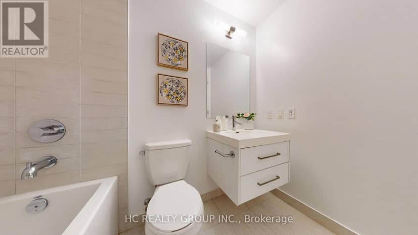 1205 - 403 Church Street — photo 22 of 36