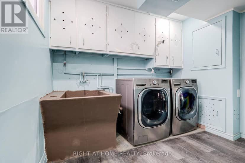 4 Leslie Street — photo 26 of 40