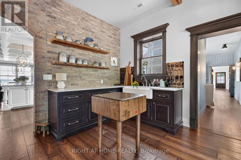 24 King Pitt Road — photo 11 of 40