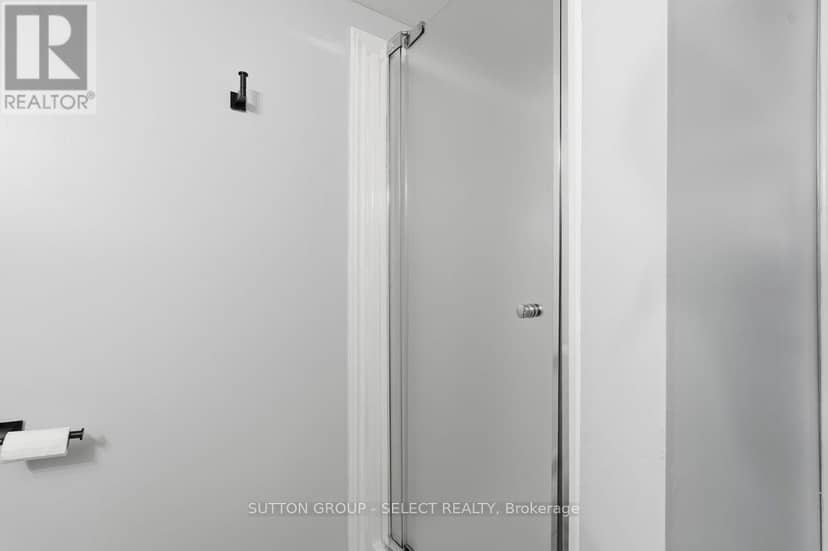 1789 Devos Drive — photo 40 of 40