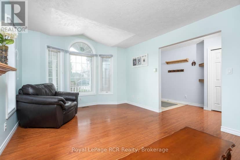 246 16th Avenue Crescent — photo 20 of 40