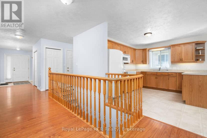 246 16th Avenue Crescent — photo 23 of 40