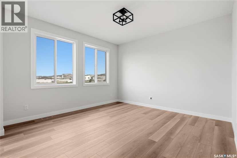 3180 Favel DRIVE — photo 9 of 40