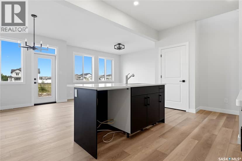 3180 Favel DRIVE — photo 7 of 40