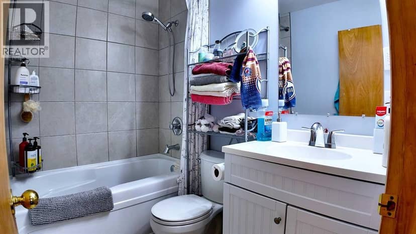 23 Mt Allen Drive — photo 15 of 38