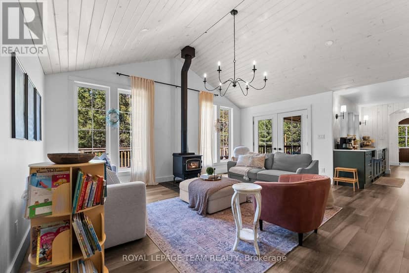 36 Hillcrest Avenue — photo 16 of 40