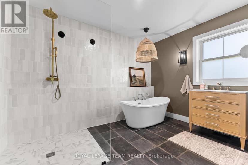 36 Hillcrest Avenue — photo 27 of 40