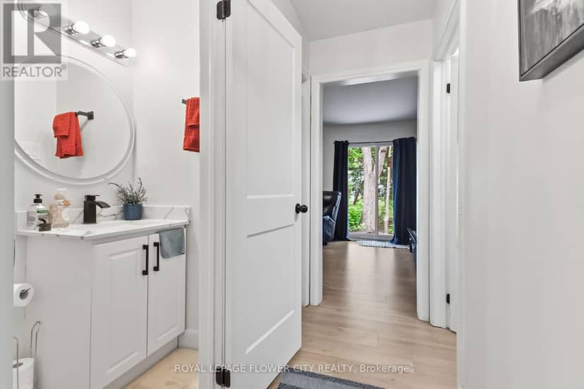 191 Boullee Street — photo 11 of 20