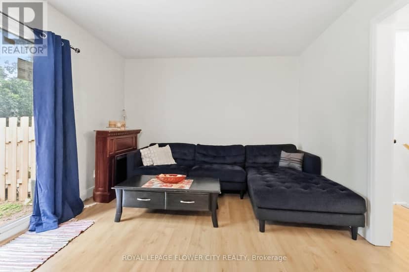 191 Boullee Street — photo 7 of 20