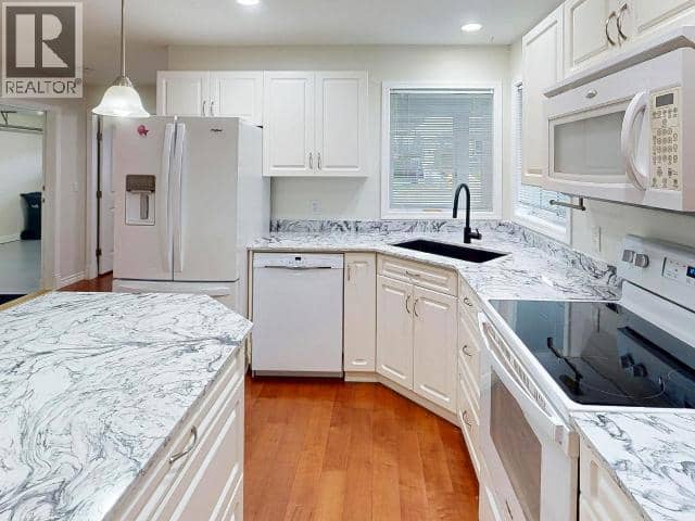 22-4415 MANSON AVE, Powell River, photo 2