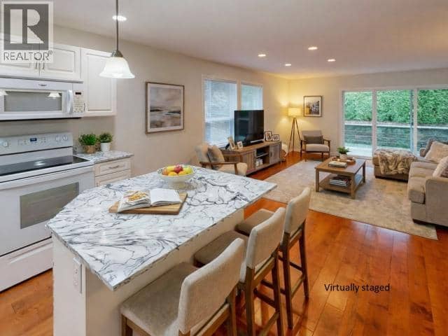 22-4415 MANSON AVE, Powell River, photo 3