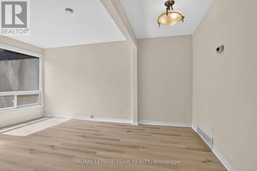120 McClintock Way — photo 14 of 40