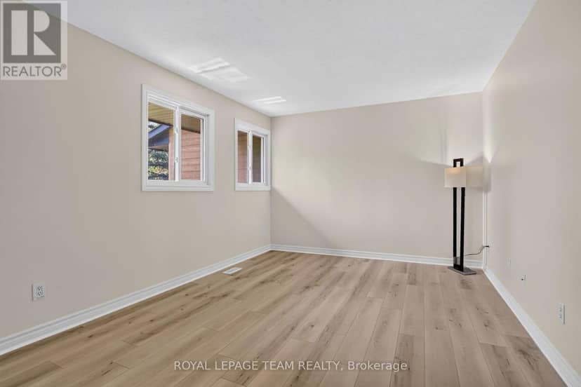 120 McClintock Way — photo 26 of 40