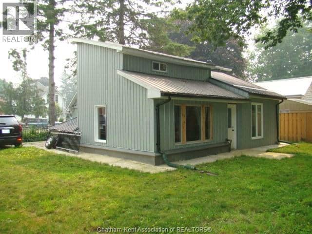 280 Victoria Street — photo 3 of 40