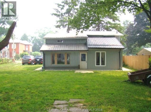 280 Victoria Street — photo 4 of 40