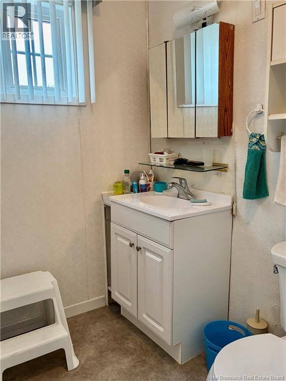 510 Victoria — photo 21 of 40