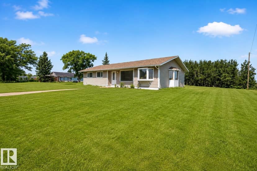 5316 54 AV, Andrew, photo 3