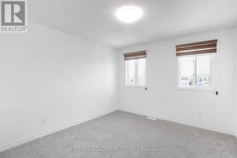 222 Pilkington Street — photo 10 of 28