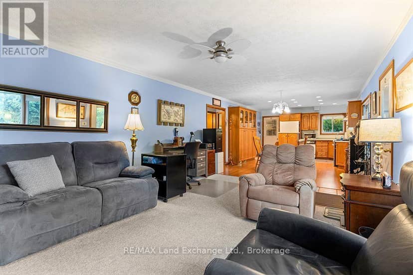 334 Cole Boulevard — photo 10 of 37