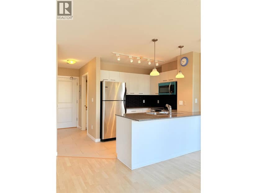 602 4333 CENTRAL BOULEVARD, Burnaby, photo 4