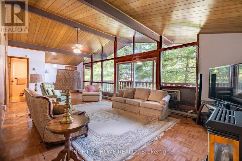 25 William Avenue — photo 1 of 35