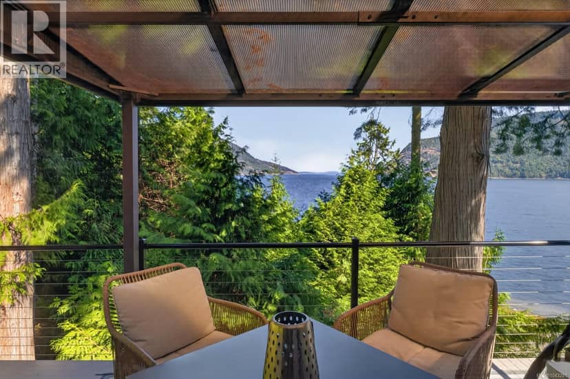 8873 Stoney Hill Rd, Duncan