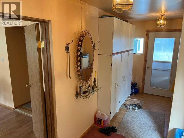 27 Tagish Estates — photo 10 of 17