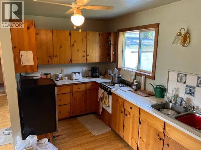 27 Tagish Estates, Whitehorse South, photo 3