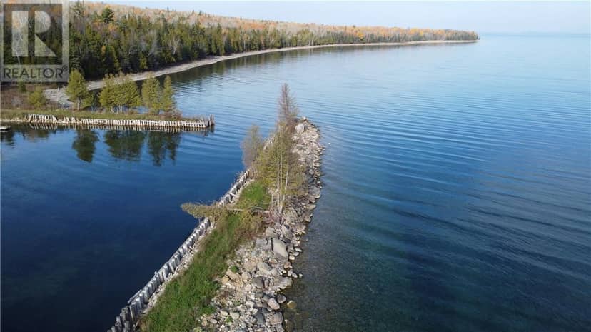 7 Sandy Point, Manitowaning, photo 6