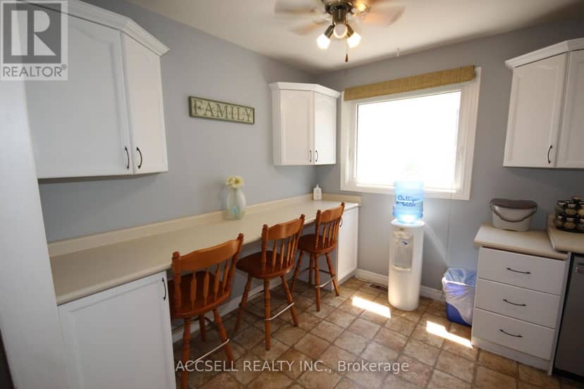 877 Shelborne Street — photo 3 of 20