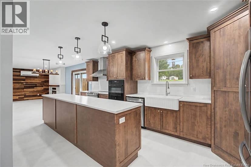 664 Otis Drive — photo 14 of 40