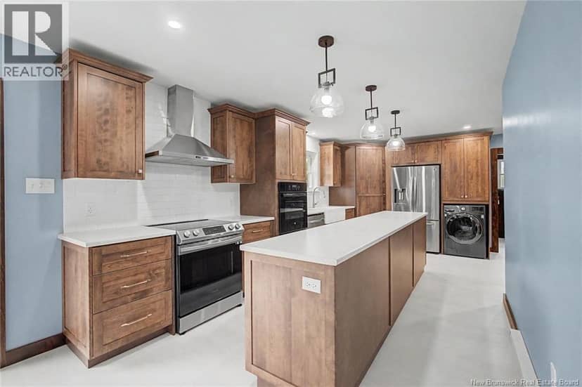 664 Otis Drive — photo 15 of 40