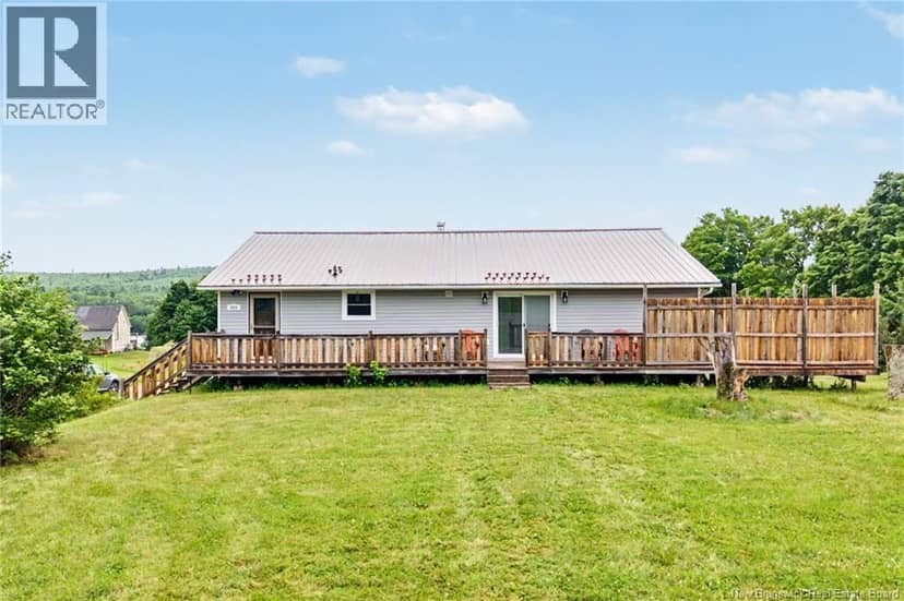 664 Otis Drive, Nackawic, photo 2