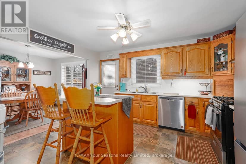 218 Datas Drive — photo 15 of 40